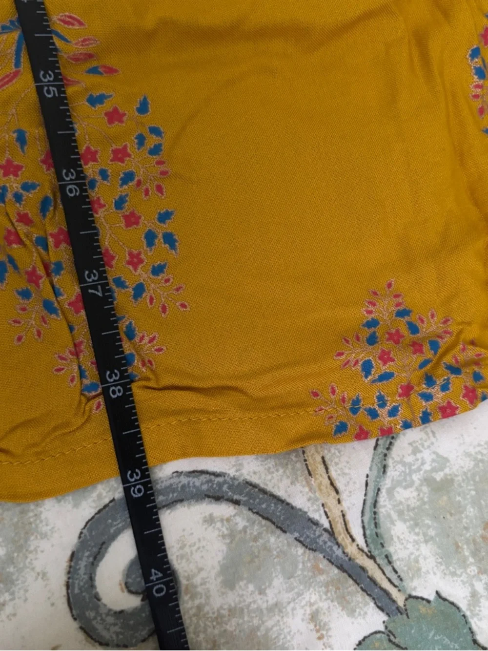 Kurti for Women - Picture 10 of 11